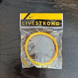 LIVESTRONG Wrist Bracelets Nike Lance Armstrong Adult